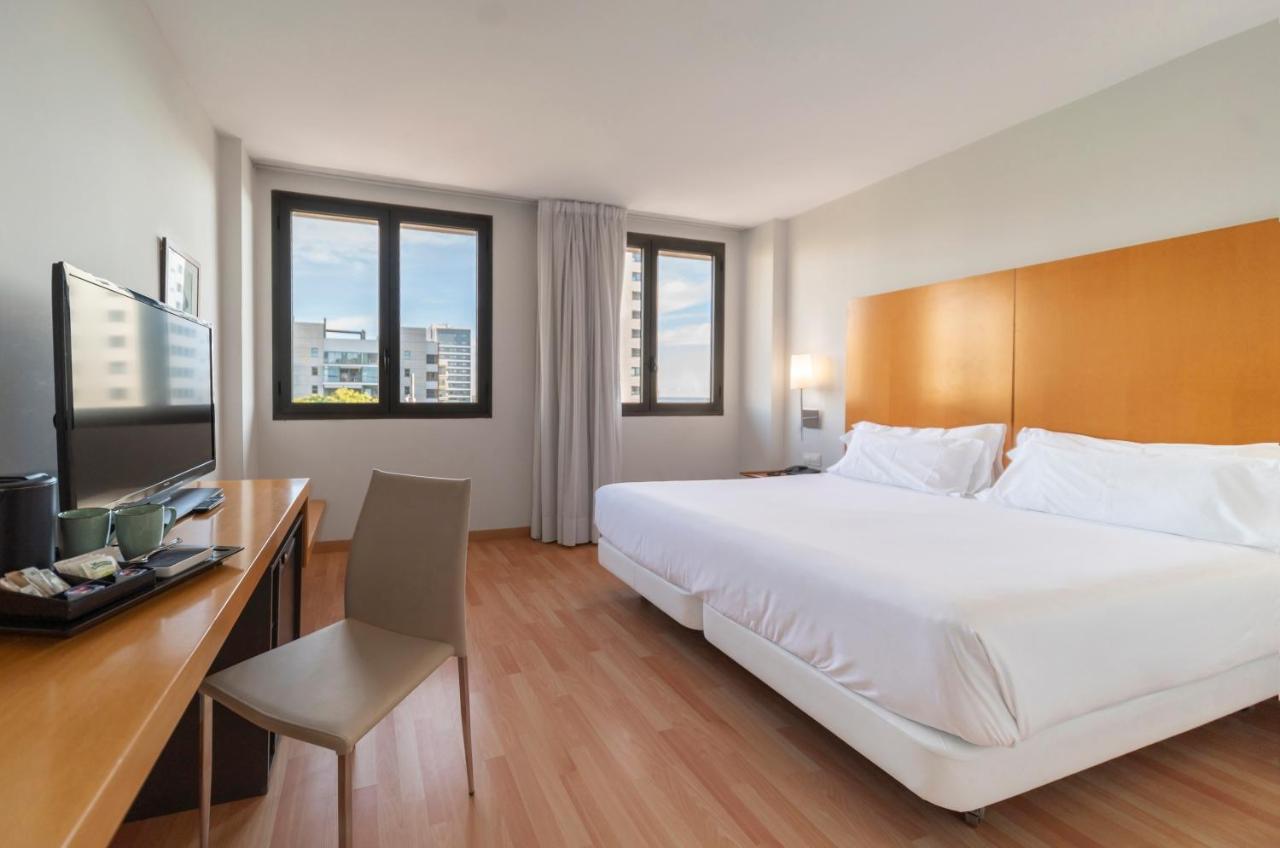 Hesperia Barcelona Del Mar Hotel Екстериор снимка